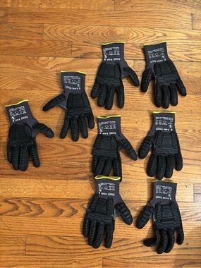 Ansell R-840 Nitrile Rubber Work Gloves Size 8 M Black/Gray 4 Pairs